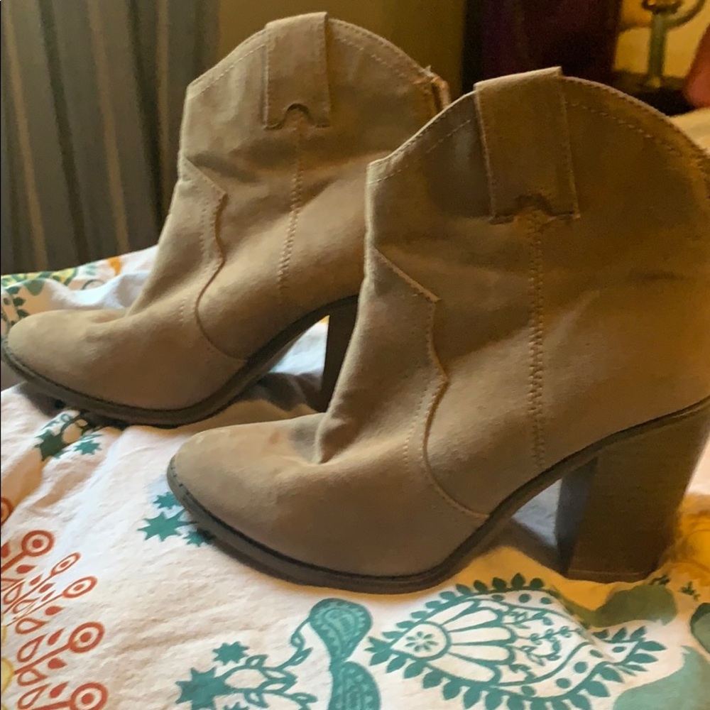 Merona Ankle Booties - Picture 2 of 4